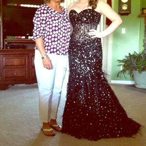 Jaaz Couture Prom dress black and silver feather size 6